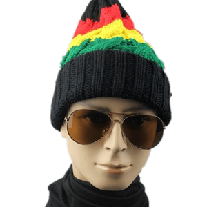 Bonnet Rasta Tricot sur fond blanc| Rasta-Lion - La Boutique Rasta.