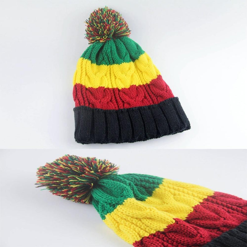 Bonnet Rasta tricot posé à plat | Rasta-Lion™ - La Boutique Rasta.