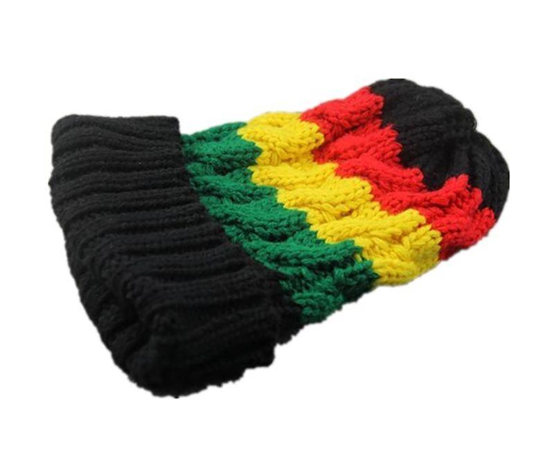 Bonnet Rasta Tricot noir avec 3 bandes vert, jaune, rouge| Rasta-Lion - La Boutique Rasta.